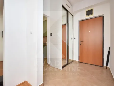 Izdavanje, dvosoban stan, 71m², Stari Aerodrom, Podgorica - image 14