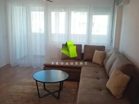 Izdavanje, trosoban stan, 70m², Medijana, Niš - image 4