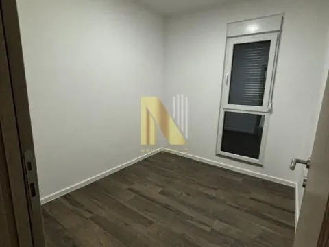 Rent, office space, 65m², Vidovdansko naselje, Novi Sad Sve Podlokacije - image 2