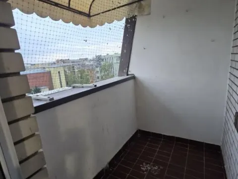 Izdavanje, trosoban stan, 80m², Centar, Novi Sad - image 20