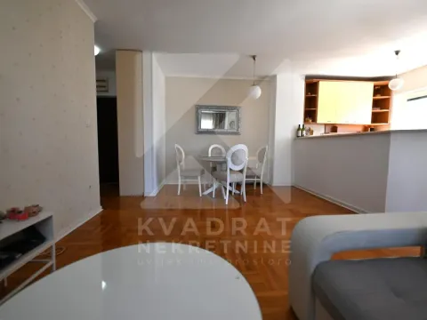 Izdavanje, jednosoban stan, 56m², Momišići, Podgorica - image 3