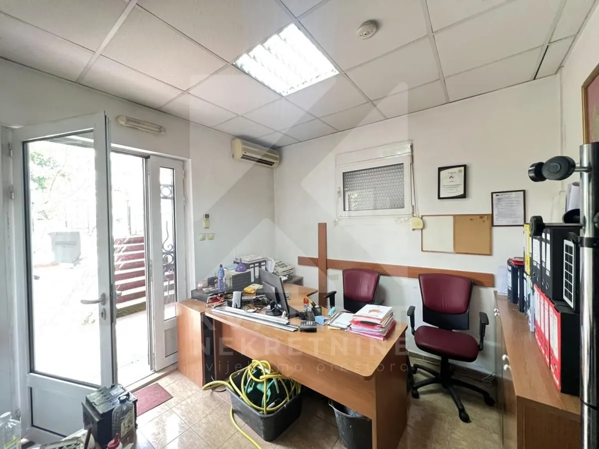 Rent, office space, 45m², Stara Varoš, Podgorica