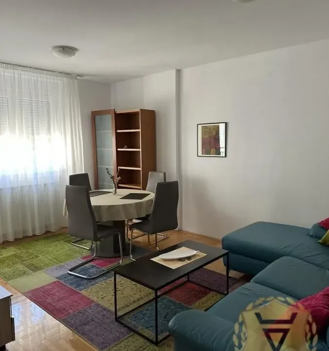 Izdavanje, trosoban stan, 68m², Voždovac Sve Podlokacije, Beograd