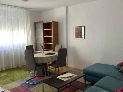 Izdavanje, trosoban stan, 68m², Voždovac Sve Podlokacije, Beograd