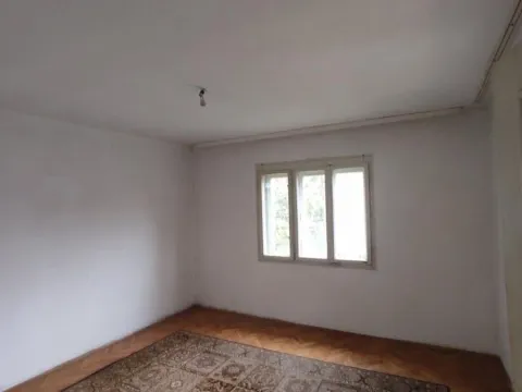 Prodaja, kuća, 175m², Niš, Srbija - image 12