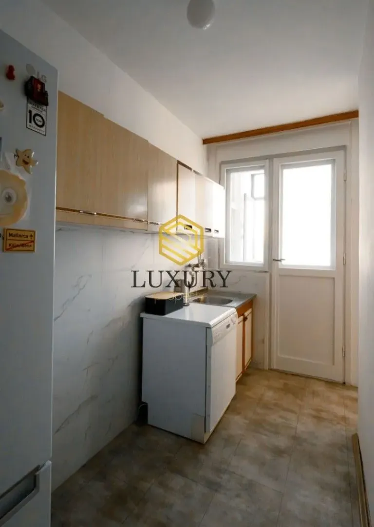Prodaja, stan, 68m², Gintaš, Podgorica