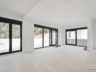 Sale, three bedroom apartment, 146m², Budva, Crna Gora - image 3