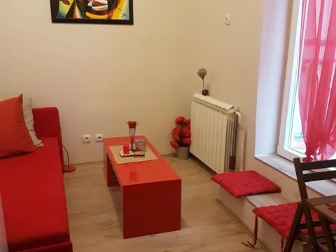 Prodaja, dvosoban stan, 38m², Obilićev Venac, Beograd - image 3
