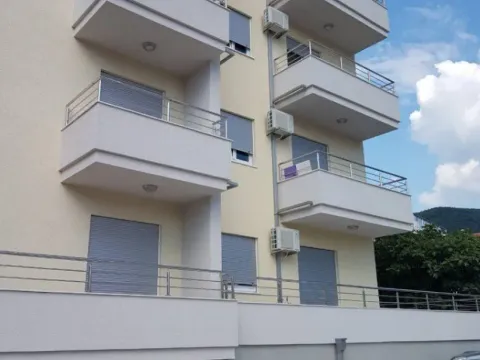Izdavanje, jednosoban stan, 42m², Budva, Crna Gora - image 3