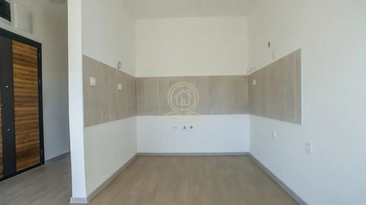 Prodaja, četvorosoban stan, 78m², Sremska Kamenica, Petrovaradin
