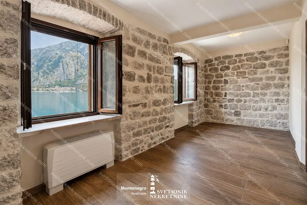 Prodaja, kuća, 130m², Muo, Kotor
