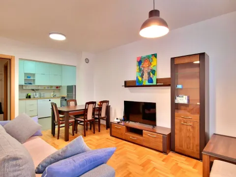 Prodaja, dvosoban stan, 73m², Budva, Crna Gora - image 8