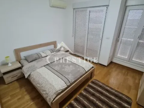 Izdavanje, dvosoban stan, 68m², City Kvart, Podgorica - image 9