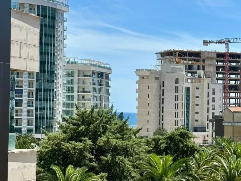 Sale, one bedroom apartment, 43m², Budva, Crna Gora - image 6