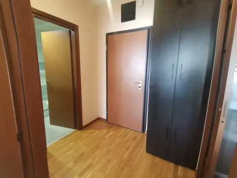 Izdavanje, dvosoban stan, 51m², City Kvart, Podgorica - image 7