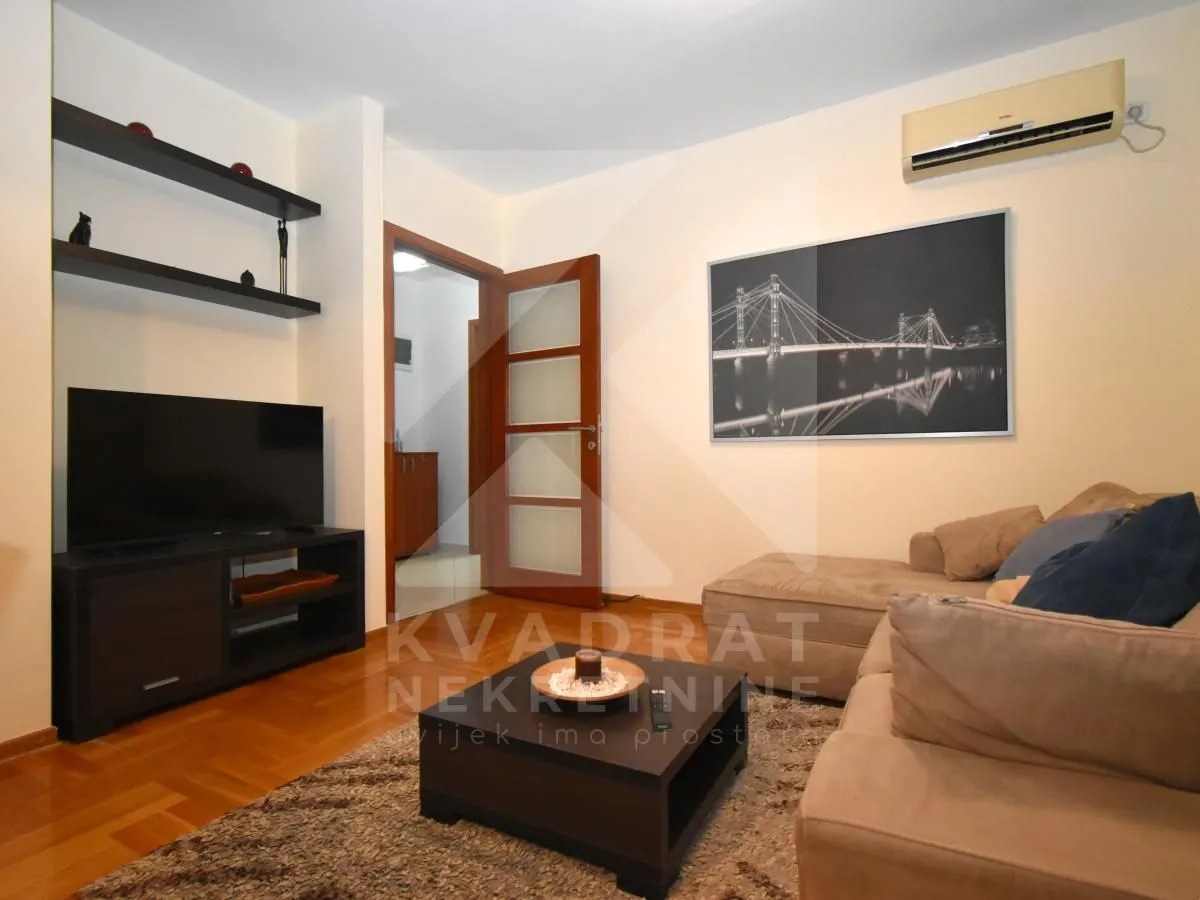 Rent, one bedroom apartment, 45m², Preko Morače, Podgorica