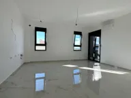 Prodaja, dvosoban stan, 69m², Čeluga, Bar - image 2