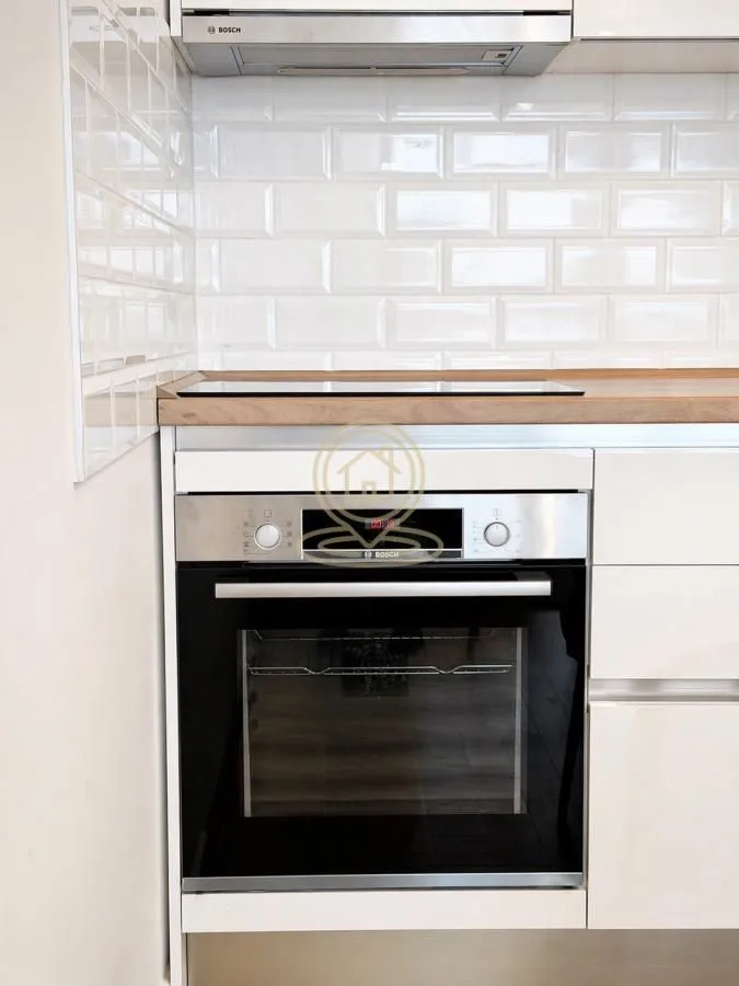 Izdavanje, trosoban stan, 92m², Telep, Novi Sad Sve Podlokacije