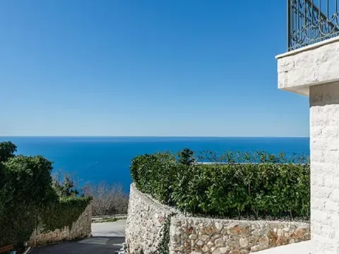Prodaja, kuća, 410m², Blizikuće, Budva - image 2