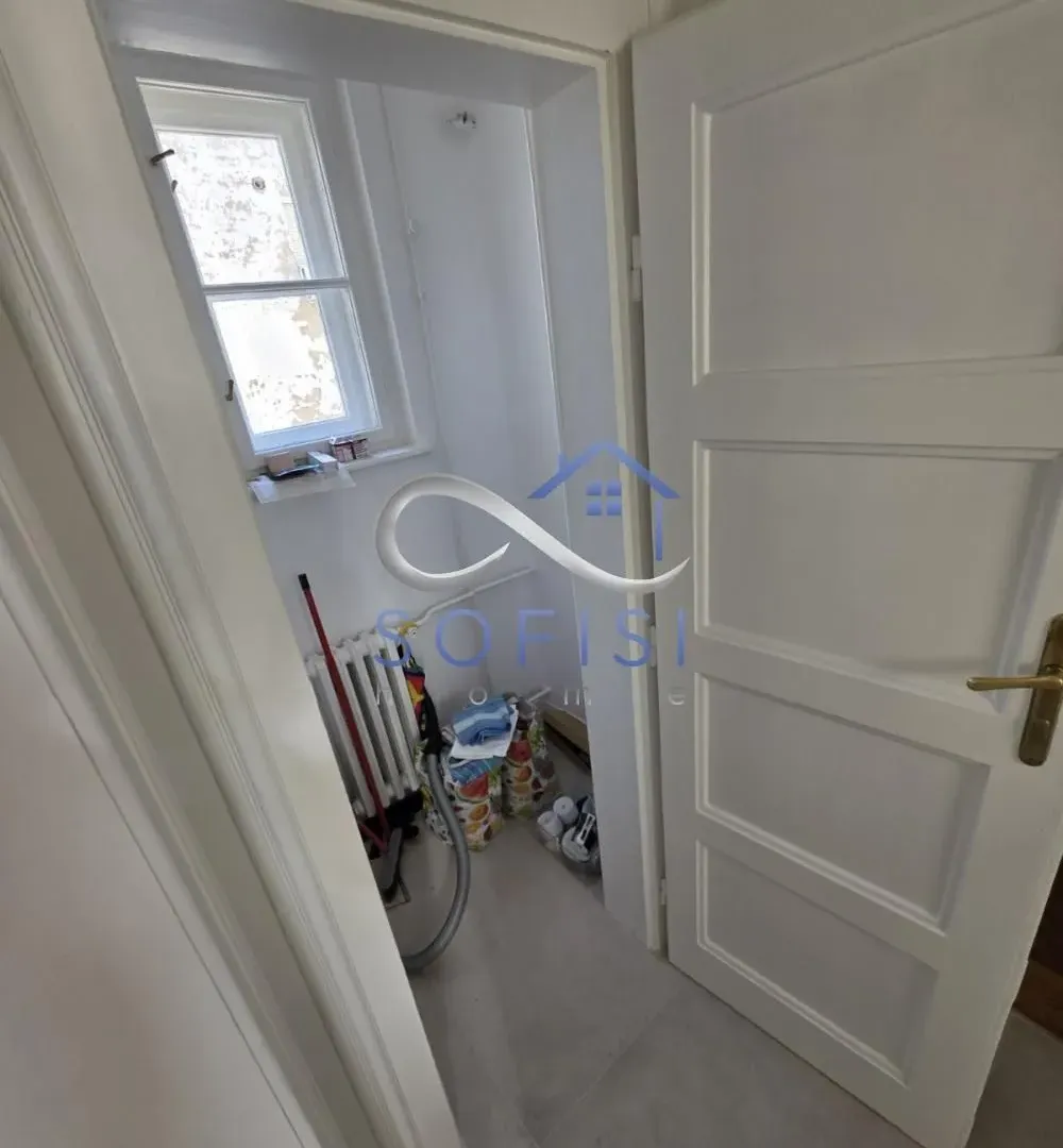 Izdavanje, dvosoban stan, 60m², Centar, Novi Sad