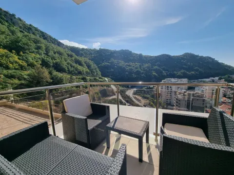 Rent, one bedroom apartment, 42m², Rafailovići, Budva - image 14