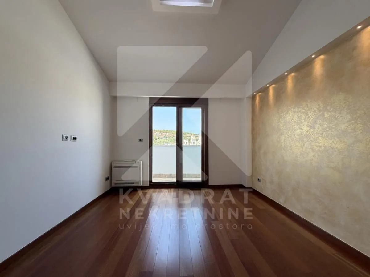 Rent, three bedroom apartment, 138m², Preko Morače, Podgorica