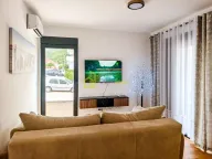 Izdavanje, dvosoban stan, 54m², Bijela, Herceg Novi - image 3