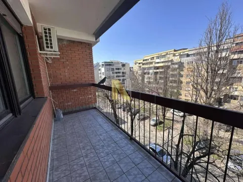 Izdavanje, trosoban stan, 80m², Grbavica, Novi Sad Sve Podlokacije - image 24