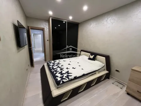 Izdavanje, stan, 154m², Filmski Grad, Beograd - image 11