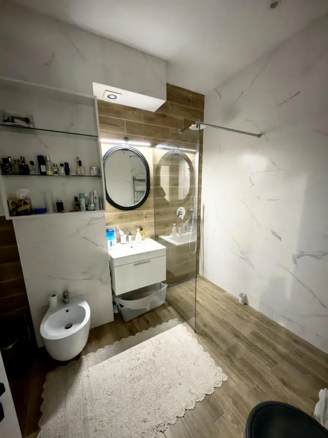 Prodaja, dvosoban stan, 94m², Podgorica, Crna Gora