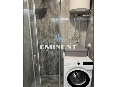 Izdavanje, stan, 43m², Vračar Sve Podlokacije, Beograd - image 12