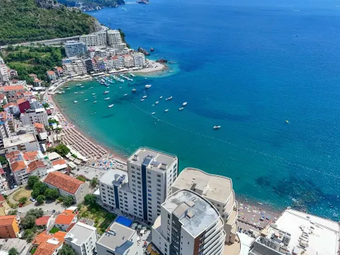 Sale, one bedroom apartment, 51m², Bečići, Budva - image 16