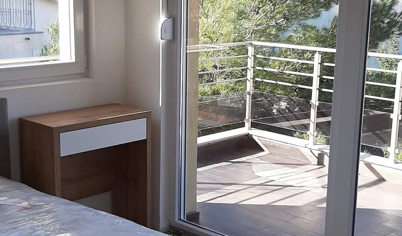 Prodaja, četvorosoban stan, 171m², Dobrota, Kotor
