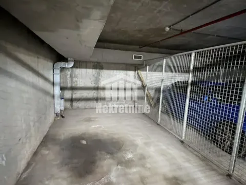 Izdavanje, parking/garaža, 13m², Novi Beograd Blok 63, Novi Beograd Sve Podlokacije - image 3