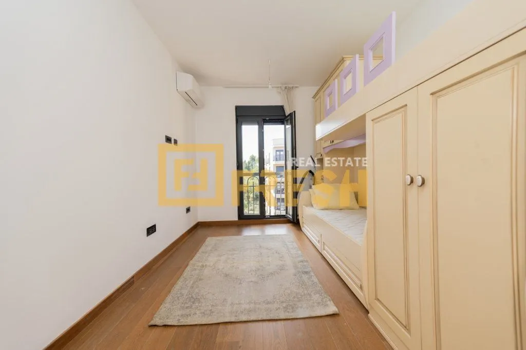 Prodaja, dvosoban stan, 70m², Ljubović, Podgorica