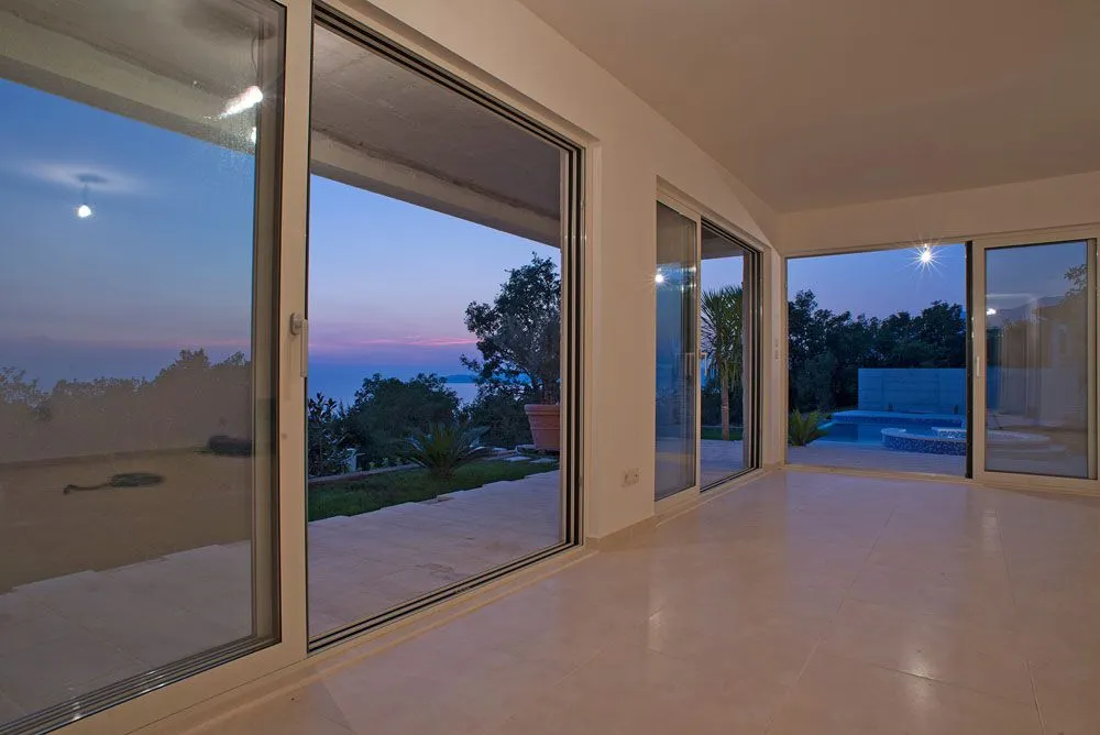 Sale, house, 242m², Blizikuće, Budva