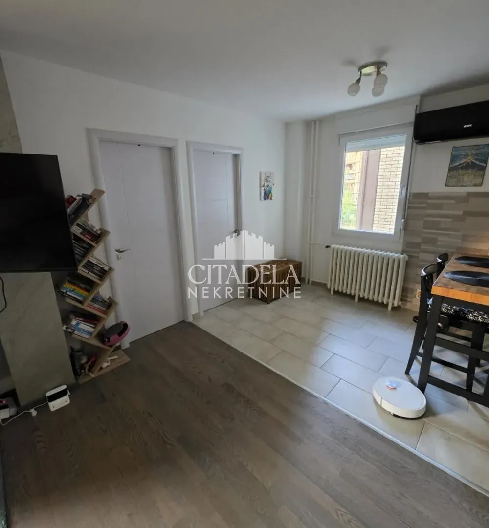 Prodaja, dvosoban stan, 62m², Čukarica, Beograd