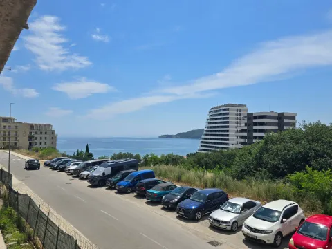Sale, two bedroom apartment, 58m², Bečići, Budva - image 1