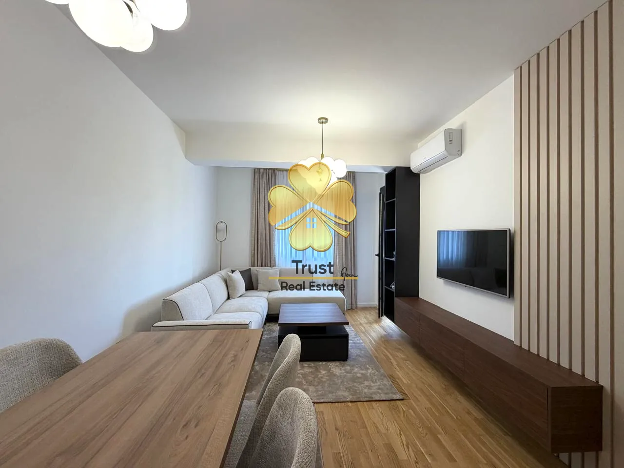 Izdavanje, jednosoban stan, 44m², Stari Aerodrom, Podgorica