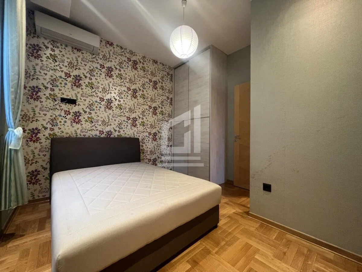 Izdavanje, dvosoban stan, 78m², Momišići, Podgorica
