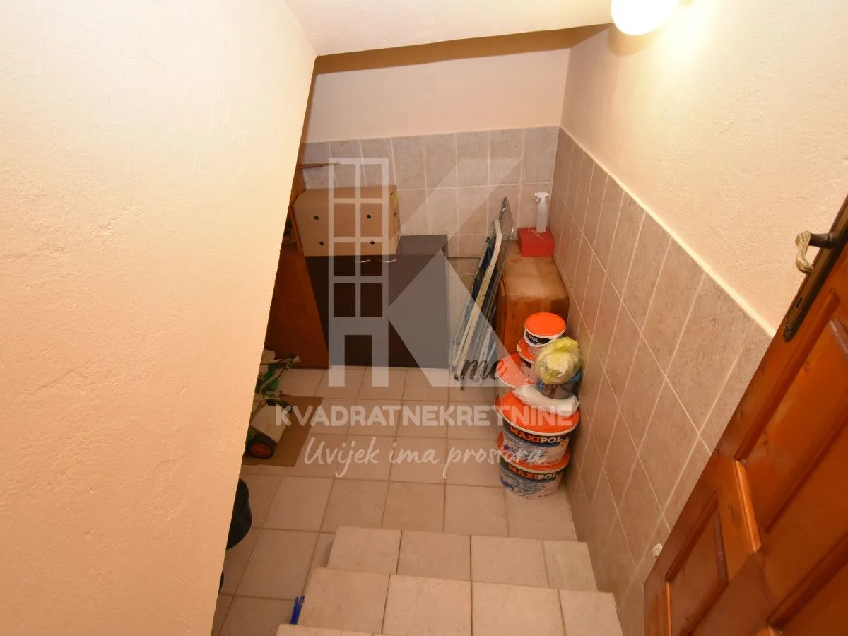 Prodaja, kuća, 160m², Murtovina, Podgorica
