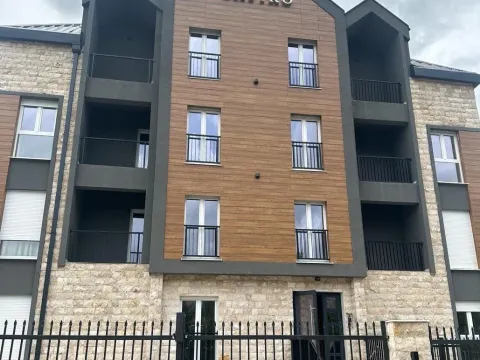 Prodaja, jednosoban stan, 54m², Centar, Kolašin - image 2