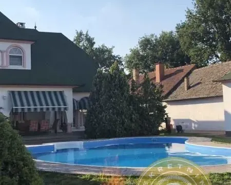 Sale, house, 420m², Kać, Novi Sad Sve Podlokacije