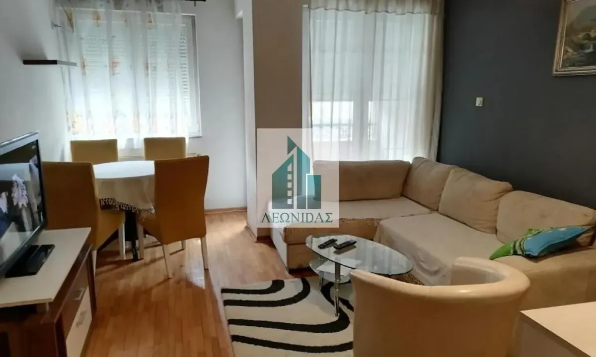 Izdavanje, dvosoban stan, 55m², Palilula, Niš