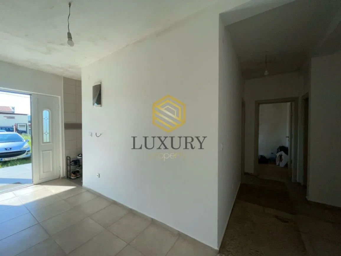 Prodaja, kuća, 103m², Dajbabe, Podgorica