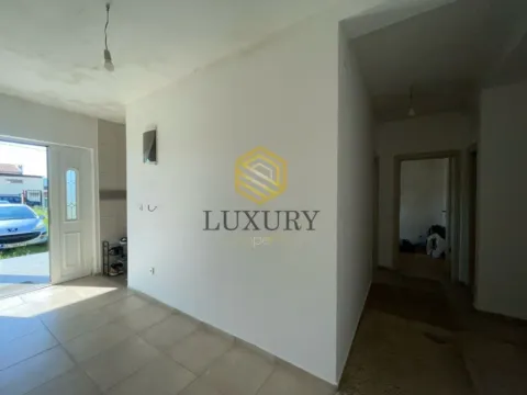 Sale, house, 103m², Dajbabe, Podgorica - image 8