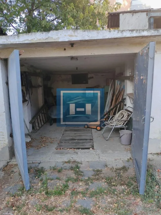 Prodaja, kuća, 136m², Kajsijar, Jagodina
