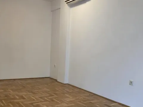 Rent, two bedroom apartment, 50m², Sajmište, Novi Sad - image 2