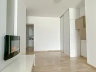 Sale, two bedroom apartment, 77m², Tree cane, Budva - image 11