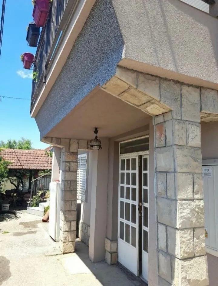 Rent, one bedroom apartment, 50m², Zagorič, Podgorica